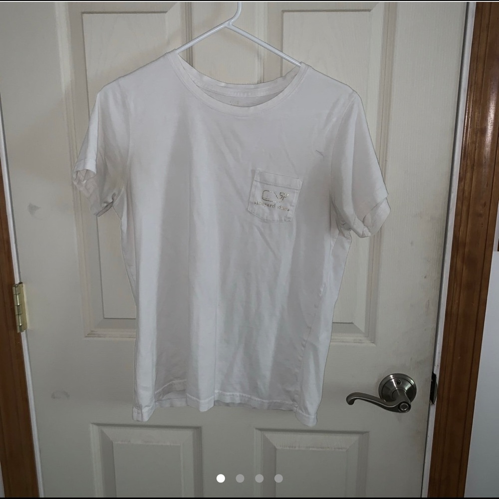 vineyard vines tee